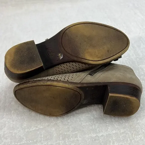 Lucky Brand Brielley taupe textured suede and leather ankle boots zipper 7 M - Picture 9 of 10